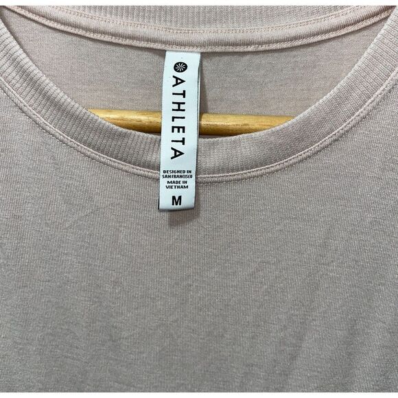 Athleta Women's Size Medium Cloudlight Restore Tank Velvety Pink Yoga Athletic - Picture 4 of 7